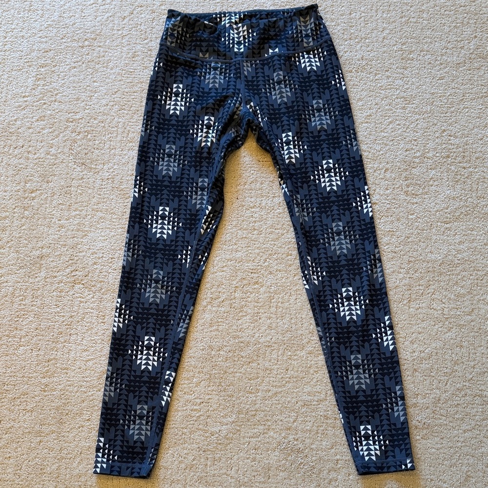 Zella Geometric Black and White Leggings